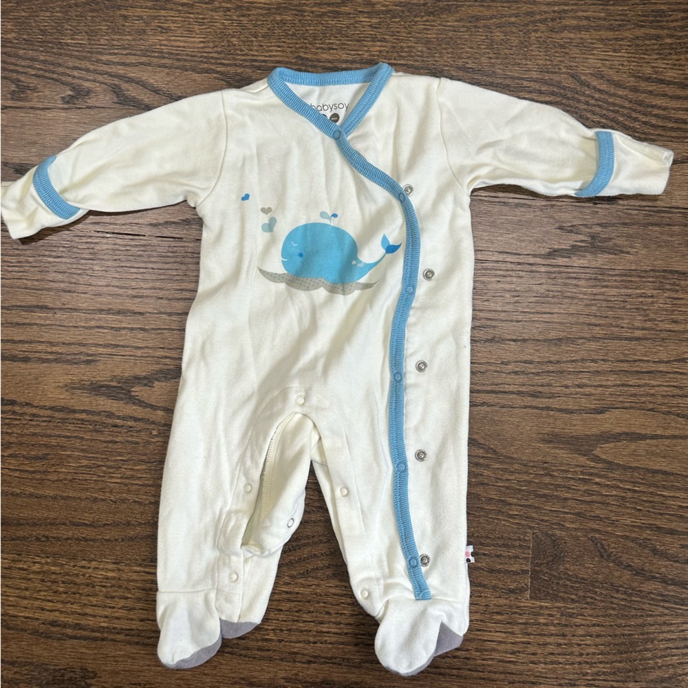 BabySoy long sleeve footie PJs. So cute! 0-3M